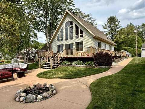2871 Lakeshore, Gladwin, MI 48624