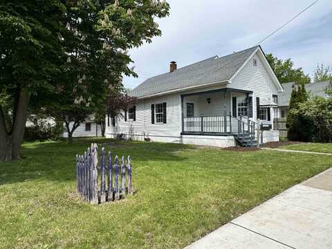 1422 Stanton, Bay City, MI 48708