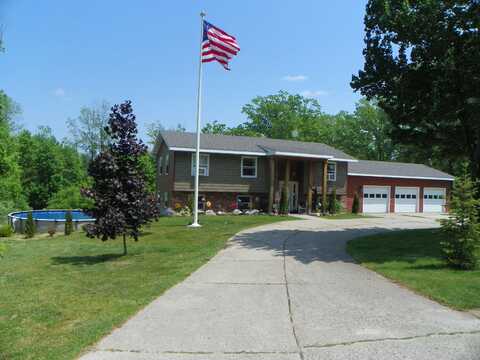 489 BROAD, Harrison, MI 48625