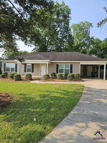101 Azalea Ave, Bonaire, GA 31005