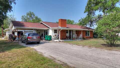 107 Oriole Dr., Highland Haven, TX 78654