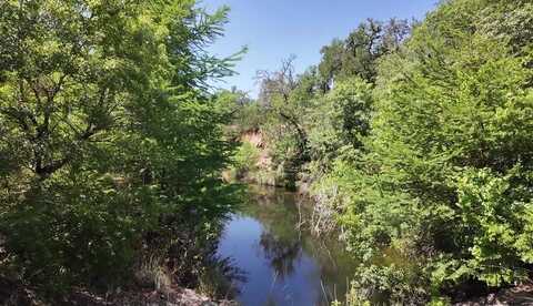 707 Treibs Rd, Fredericksburg, TX 78624