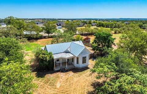 807 Eagle St, Fredericksburg, TX 78624