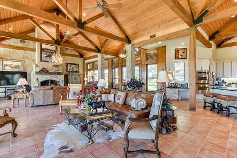 2068 Laird Rd, Harper, TX 78631