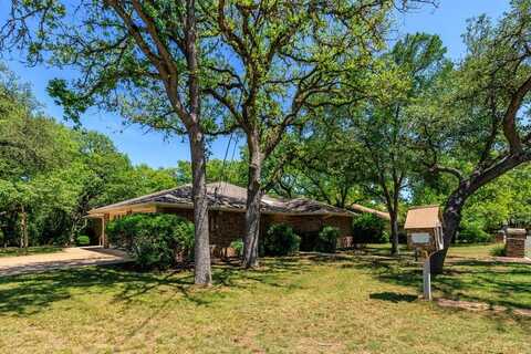 126 Tanglewood Dr, Fredericksburg, TX 78624