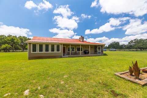 479 Park Rd 23, Blanco, TX 78060