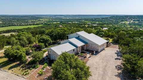 627 Eichen Strasse, Fredericksburg, TX 78624