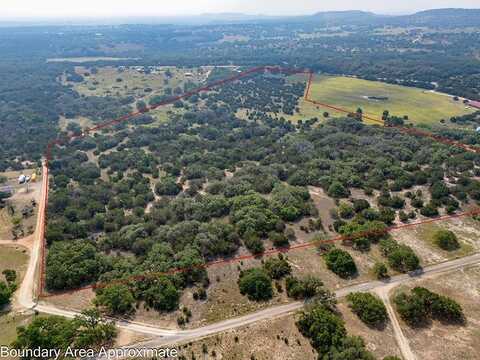 1746 Flat Creek Rd, Johnson City, TX 78636