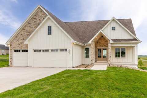 50054 Prairie Point Ct, Ames, IA 50014