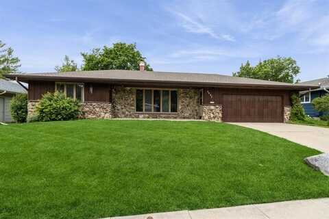 2907 Northwood Drive, Ames, IA 50010