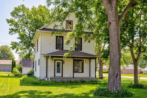 1616 Dayton Street, Ellsworth, IA 50075