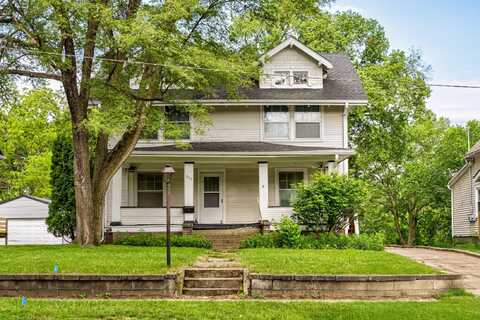 317 N Russell Avenue, Ames, IA 50010