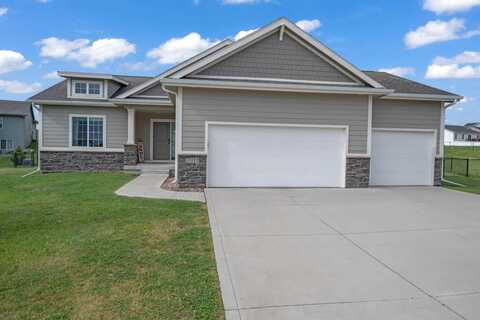 3911 NW 14th Court, Ankeny, IA 50023