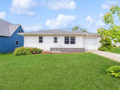 211 N Ash Street, Zearing, IA 50278
