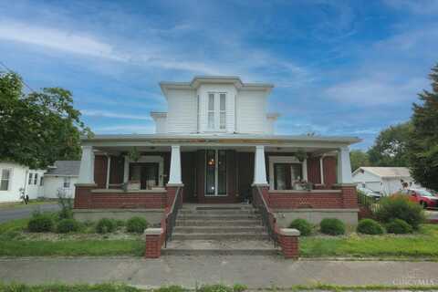 64 South Street, New Vienna, OH 45159