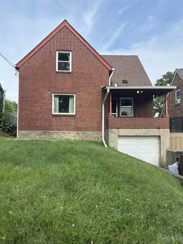 6407 Mayflower Avenue, Golf Manor, OH 45237