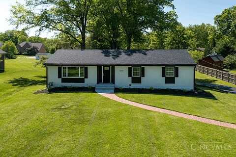 9099 Foxhunter Lane, Symmes Twp, OH 45242