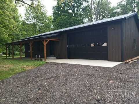 6976 Muskie Drive, Paint Twp, OH 45133