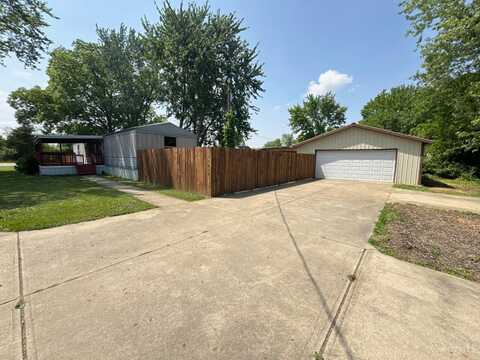 11012 Greenwood Road, Gratis, OH 45042