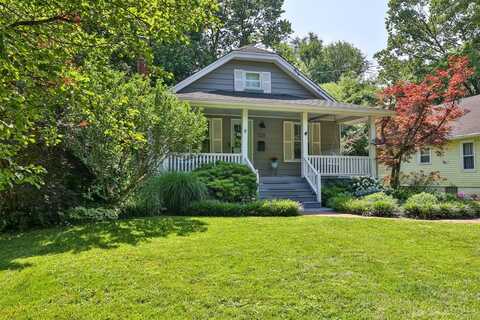 120 St Claire Avenue, Wyoming, OH 45215