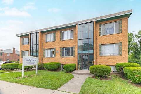 9495 Reading Road, Reading, OH 45215