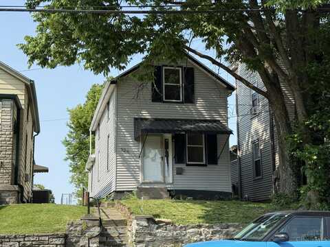 626 Ross Avenue, Saint Bernard, OH 45217