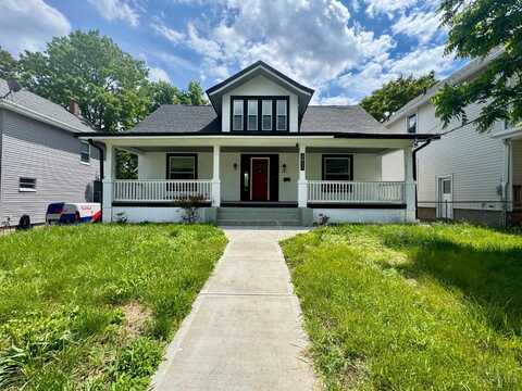 5811 Bramble Ave, Cincinnati, OH 45227