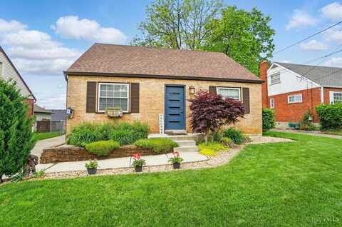 2210 Leelanau Avenue, Reading, OH 45215