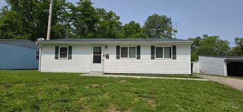 219 Orchard Circle, Blanchester, OH 45107
