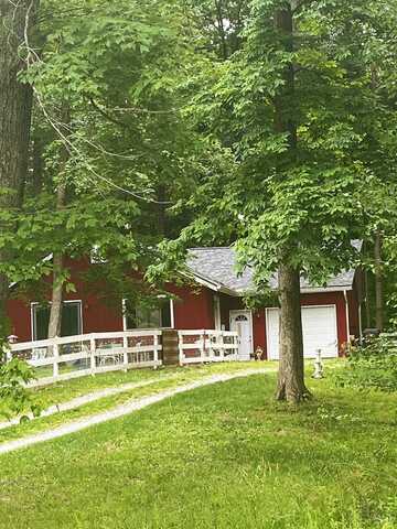 110 Montana Drive, Jackson, OH 45171