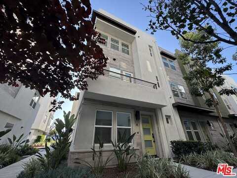 905 E Mason Ln, Anaheim, CA 92805