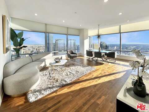 900 W Olympic Blvd, Los Angeles, CA 90015