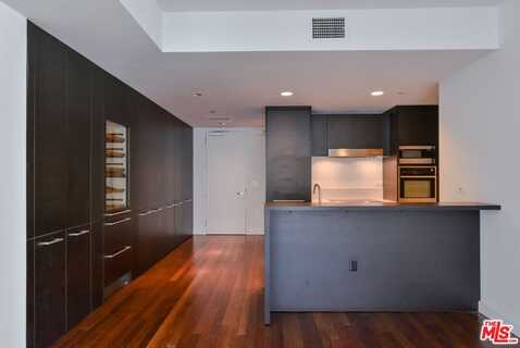 6250 HOLLYWOOD BLVD, LOS ANGELES, CA 90028