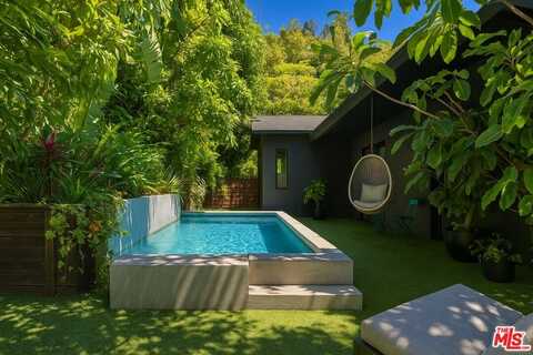 1633 Queens Rd, Los Angeles, CA 90069