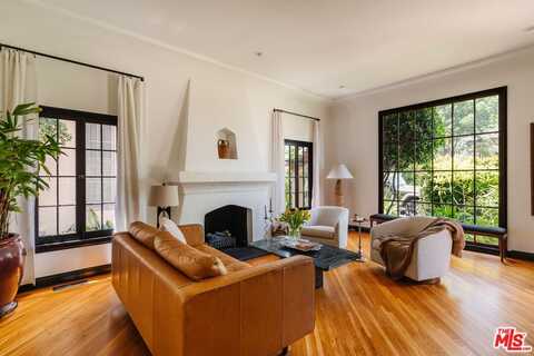 1222 Reynolds Dr, Glendale, CA 91205