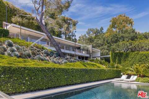 10801 Chalon Rd, Los Angeles, CA 90077