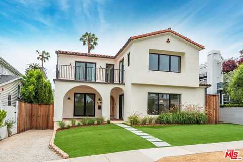 1713 Pier Ave, Santa Monica, CA 90405