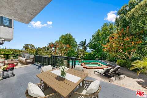 29528 Harvester Rd, Malibu, CA 90265