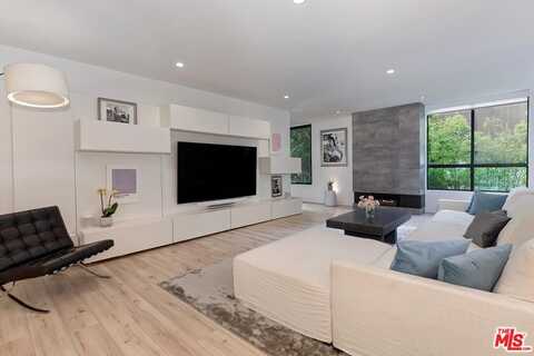 814 Amherst Ave, Los Angeles, CA 90049