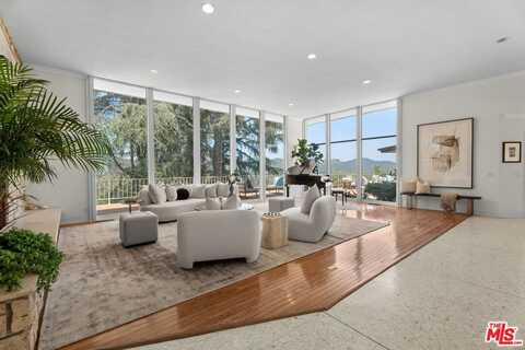 1743 Stone Canyon Rd, Los Angeles, CA 90077