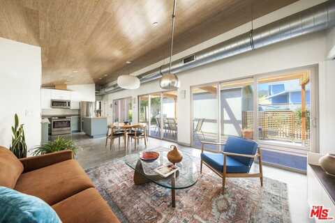 4989 Vincent Ave, Los Angeles, CA 90041