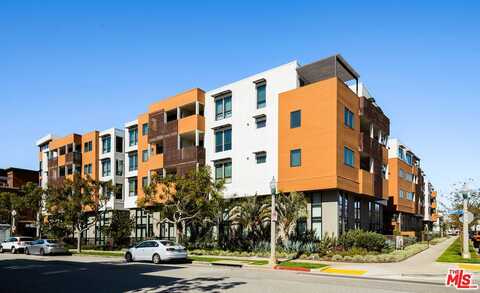 6030 Seabluff Dr, Los Angeles, CA 90094