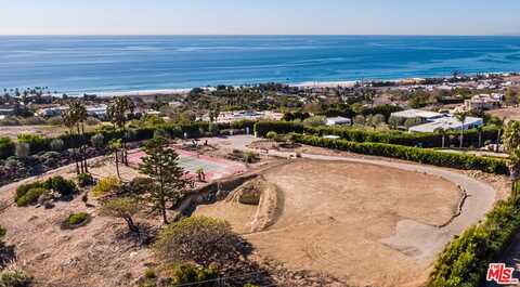 5909 Philip Ave, Malibu, CA 90265