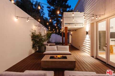 2261 Vasanta Way, Los Angeles, CA 90068