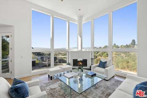3670 Avenida Del Sol, Studio City, CA 91604