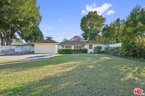 15471 Victory Blvd, Van Nuys, CA 91406