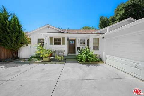 6827 Bianca Ave, Lake Balboa, CA 91406