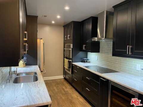 2260 N Cahuenga Blvd, Los Angeles, CA 90068