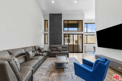 5310 Zelzah Ave, Encino, CA 91316