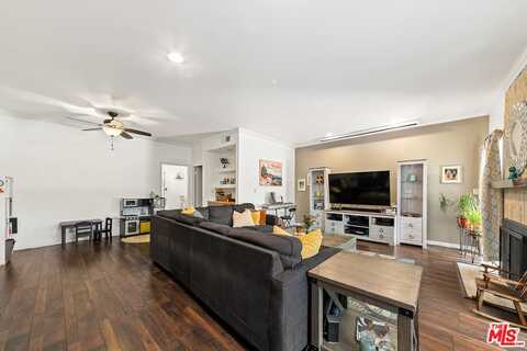 5139 Balboa Blvd, Encino, CA 91316